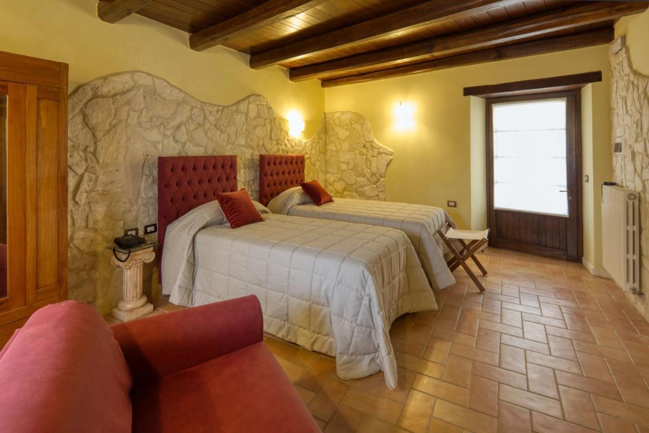 Borgo Incantato Spoleto Pompagnano Екстериор снимка