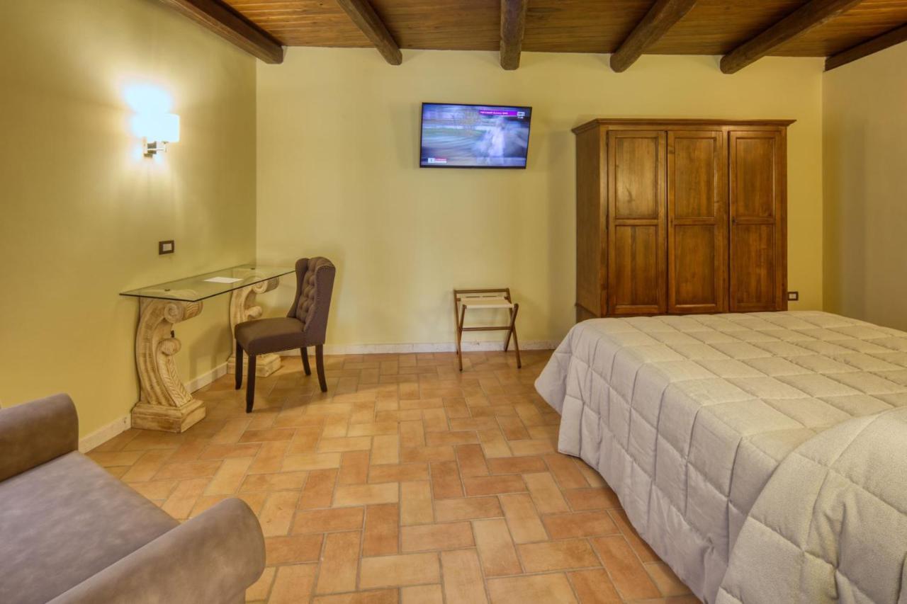 Borgo Incantato Spoleto Pompagnano Екстериор снимка