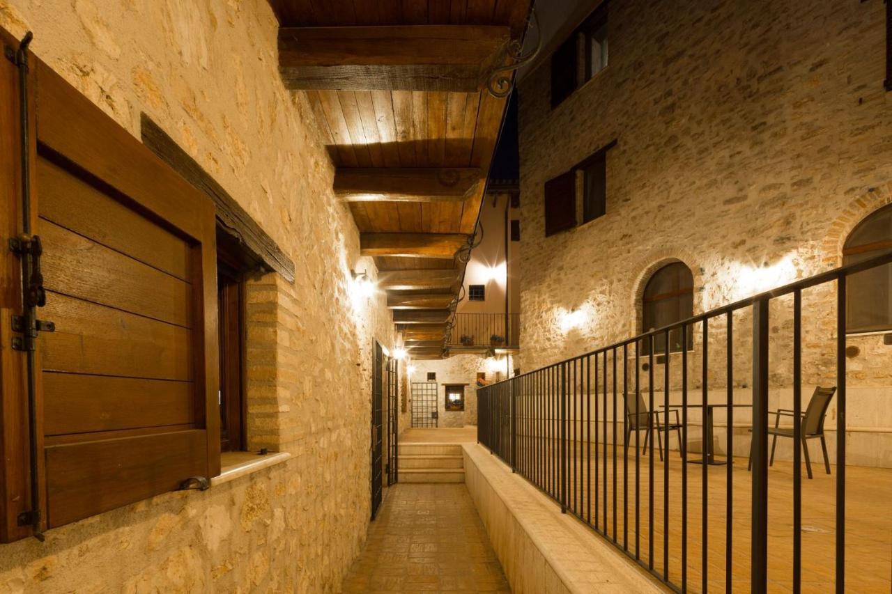 Borgo Incantato Spoleto Pompagnano Екстериор снимка