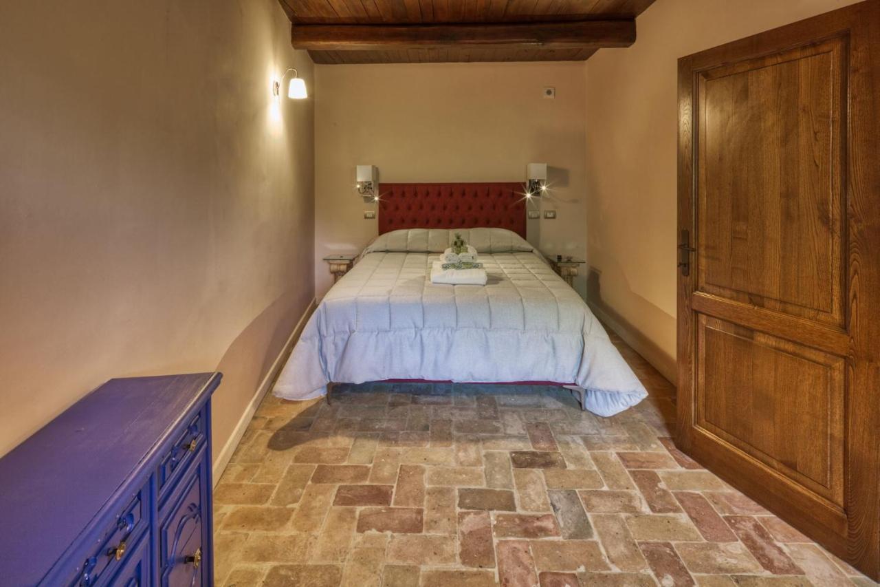 Borgo Incantato Spoleto Pompagnano Екстериор снимка
