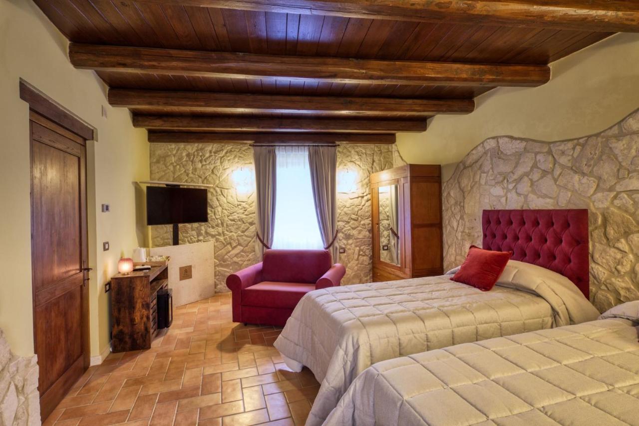 Borgo Incantato Spoleto Pompagnano Екстериор снимка