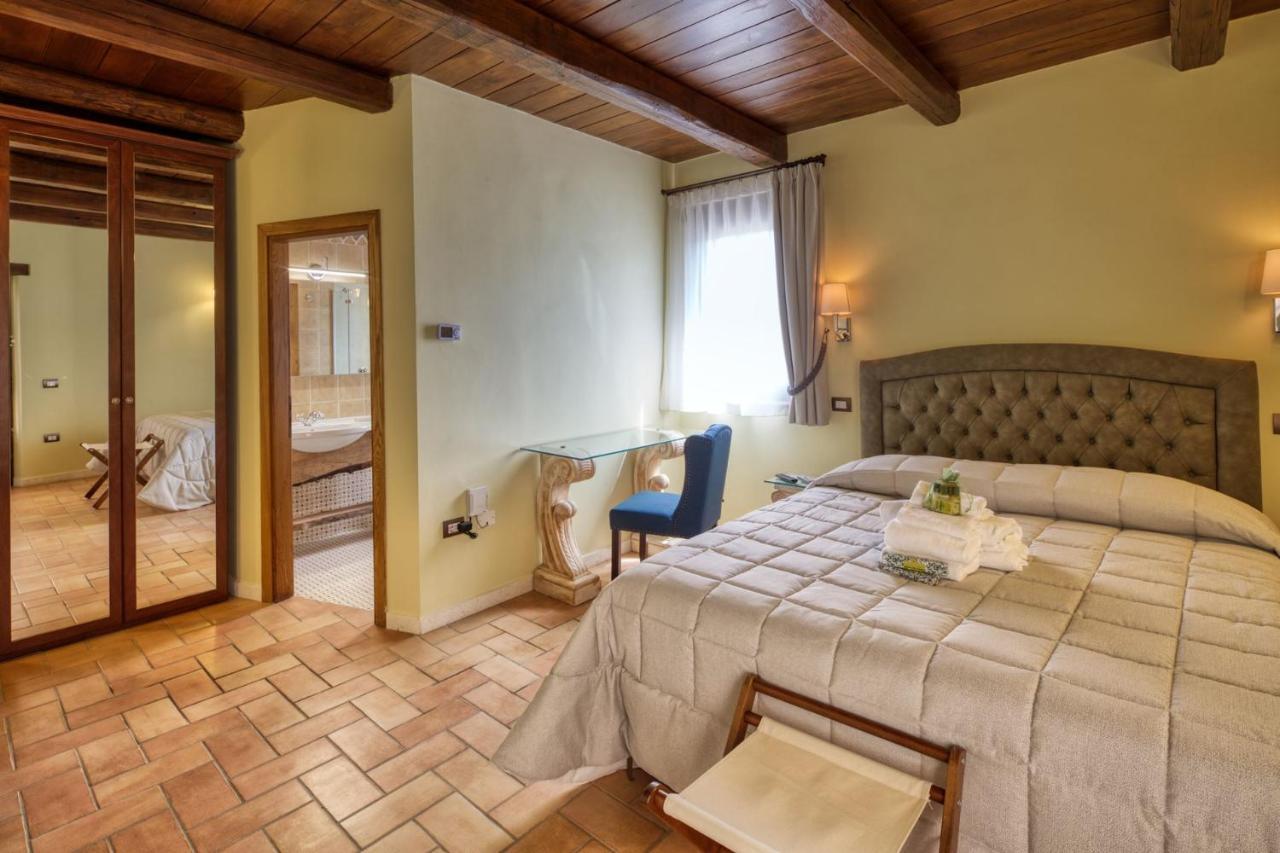 Borgo Incantato Spoleto Pompagnano Екстериор снимка