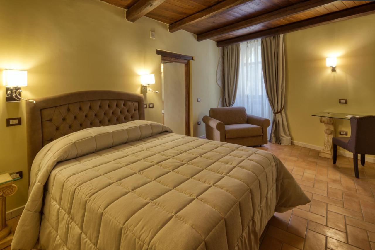 Borgo Incantato Spoleto Pompagnano Екстериор снимка